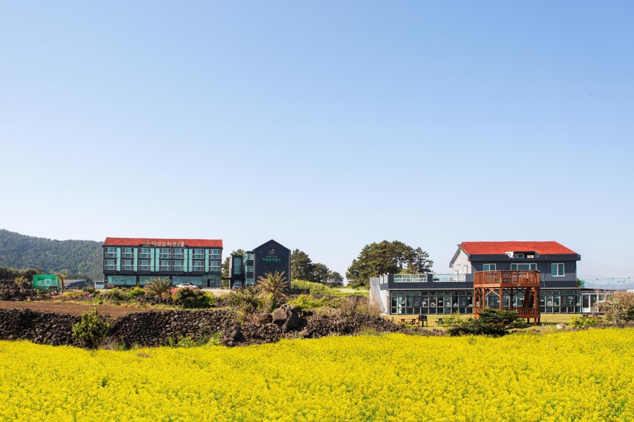 Hotel Amor Jeju Esterno foto